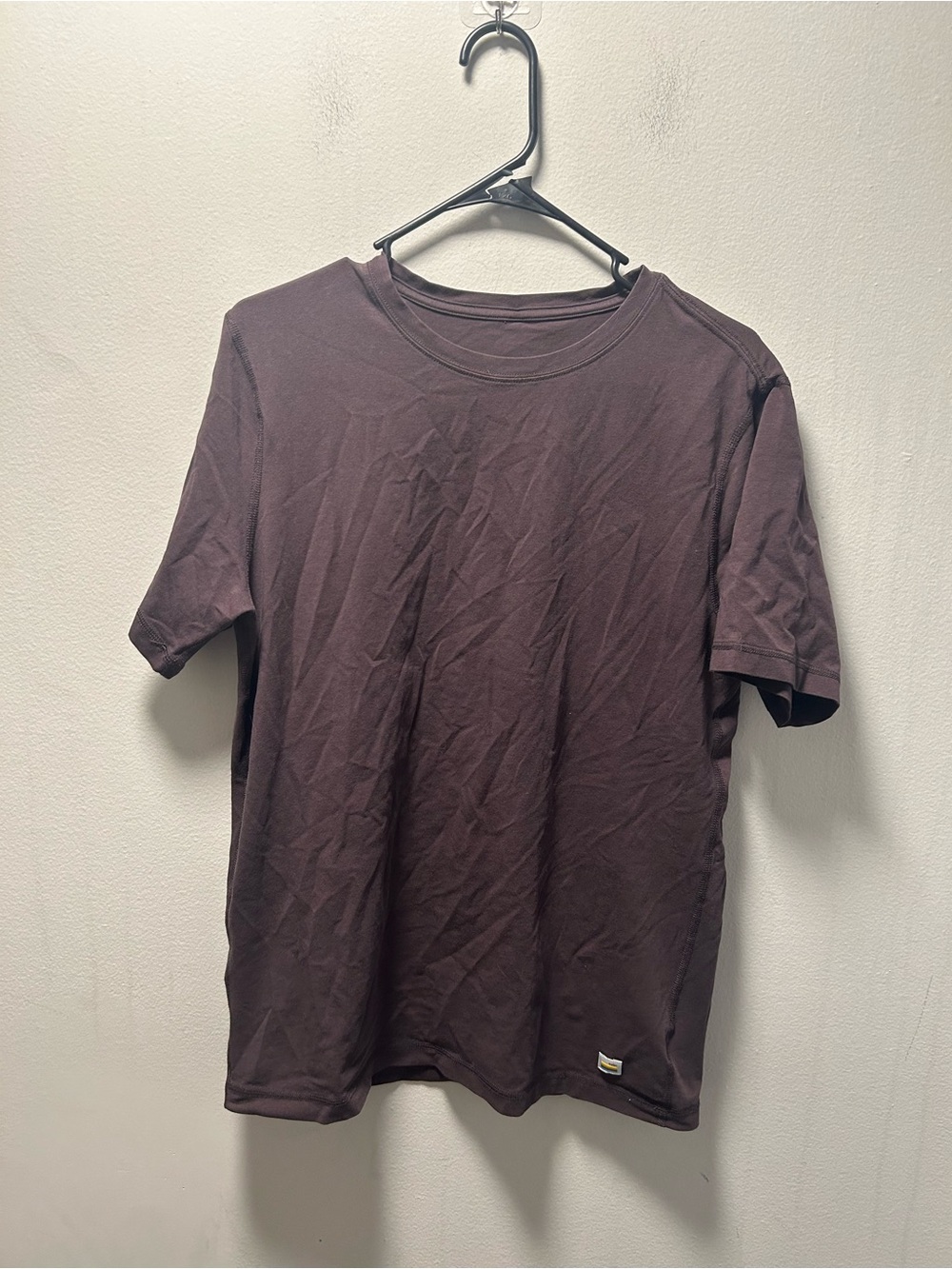 Vuori Short Sleeve Crew Tee in dusty Plum